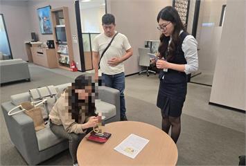 誤信遊艇業務推薦投資平台　警查無此人及時攔3萬美元