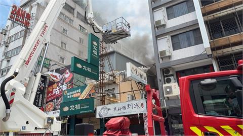 高雄鳳山民宅竄火煙　獨居翁無力逃生葬火窟