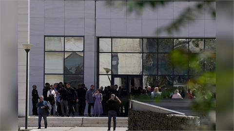 希臘法院等大樓傳槍響！89歲翁持霰彈槍行兇　至少4人受傷