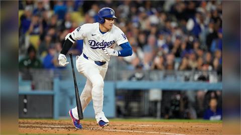 MLB(影)／正式超越朗神！大谷翔平連44場上壘　創日本球員最狂神話