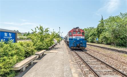 最新！南韓重大交通事故　工人遭列車撞擊2死5傷