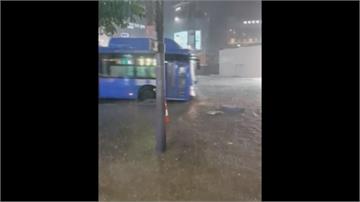 南韓也因暴雨淹水 1人受困轎車遭溺斃