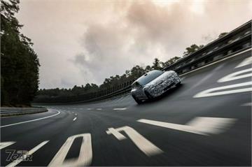 忠於概念車設計　AUDI E5 Sportback 預告登場