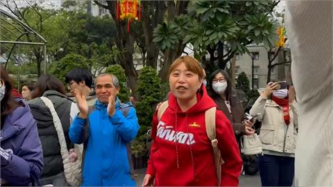 快新聞／數不清了！黃國昌板橋再挨嗆「超速仔選到底」　林子宇回喊「新年快樂」