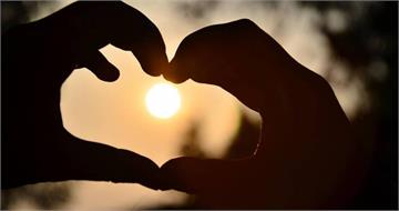 4星座年底前小心爛桃花　水瓶遇恐怖情人、天秤無心變小三