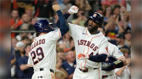 MLB(影)／阿瓦瑞茲炸裂致勝滿貫砲！26轟美聯登頂追平太空人隊史紀錄