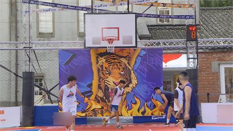 華山、新生橋下夏日街頭派對　嘻哈歌手跨界尬球