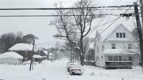 「大湖效應」發威！美東降雪60小時　這區積雪170公分恐再下2天
