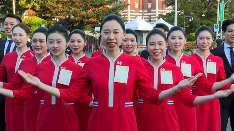 雙十國慶場邊嬌點! 禮賓人員神似大谷翔平.陳喬恩