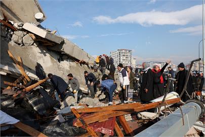 土耳其震災已近5000人亡　慈濟成立救災應變中心調度物資送災區