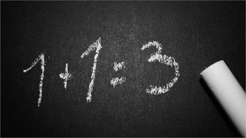 小二數學怎麼解？「6×9=54」家長算不出網看傻：您回去重修...