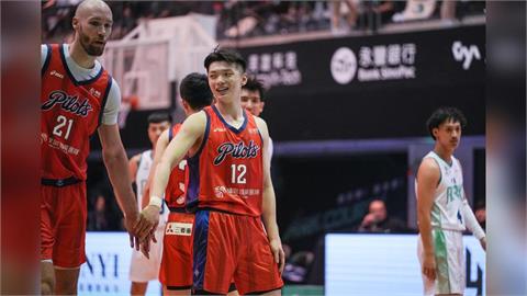 PLG(影)／龍頭領航猿嚇出一身冷汗！第四節打出20:3攻勢才力克洋基工程