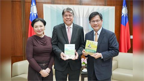 快新聞/林佳龍接見菲參議員龐吉立南 揭台菲「經濟走廊」合作藍圖