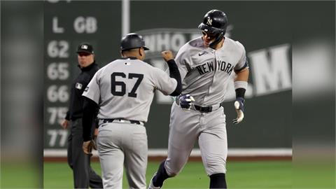 MLB(影)／洋基客場勝紅襪雙喜臨門！　還寫下北美職業運動史新里程碑