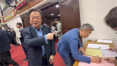 快新聞/張善政危險了?王世堅、蔡其昌被指「奇兵」戰桃園 2人同框這樣回