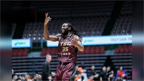 PLG/只打一場就3Q!半獸人告別台鋼獵鷹 啟動「買斷條款」轉戰歐洲聯賽