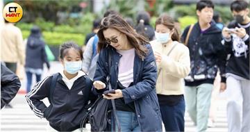 記得穿外套！今降溫剩20度防雷雨　週日回溫好天氣