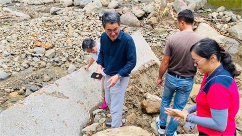 快新聞／雲林古坑遭凱米重創　綠委劉建國深入勘災