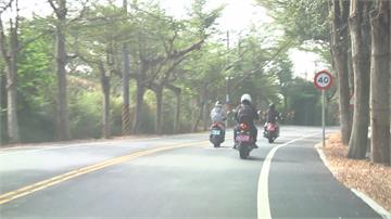 不怕死？彰化139縣道重機又飆速！ 這位騎士放手騎車鼓掌...自拍PO網被檢舉