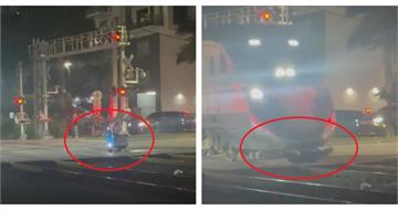 送餐送到一半卡鐵軌！Uber外送機器人當場撞碎　網驚：AI不敵火車