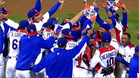 經典賽(影)／多明尼加「頂級打線」很猛！索托、馬查多、卡米內洛同局開轟打爆老虎