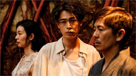《魔戒：洛汗人之戰》重返奇幻中土世界　《音速小子3》金凱瑞一人分飾兩角