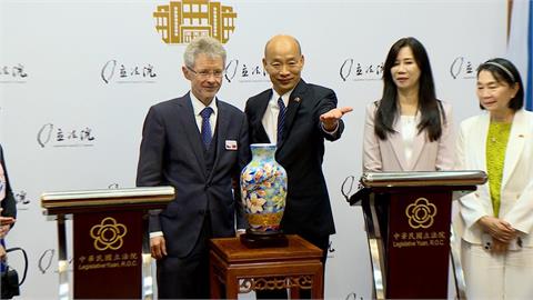 無懼中國！捷克議長韋德齊二度訪台　強調：捷台民主國家不用聽別人命令