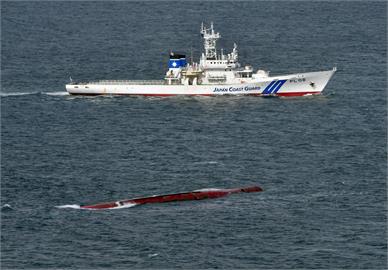 日神戶港附近海域船隻相撞　3人落海救起兩人　1人仍失蹤