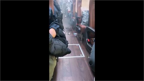 行動電源突自燃! 民眾臉部.頭髮遭殃險燒到護照