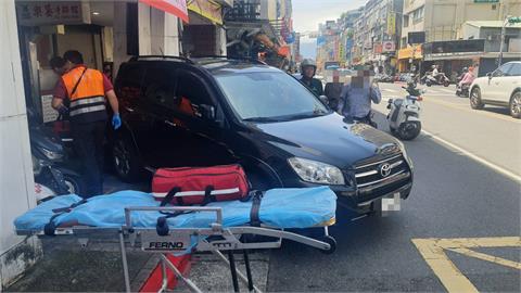 快新聞／好巧！大同7旬翁倒車暴衝騎樓　與重慶南路肇事者皆「無照上路」