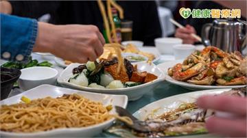 防癌別越做越慌！醫帶你先檢視「生活4毒」　不只管飲食也要學抗壓