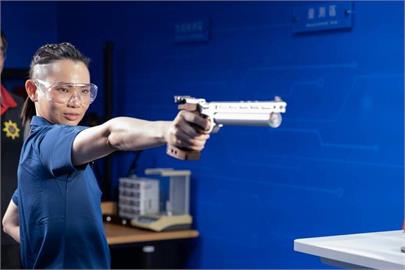 羽球／化身鑑識人員！「台灣球后」戴資穎開箱南部首座空氣槍實驗室