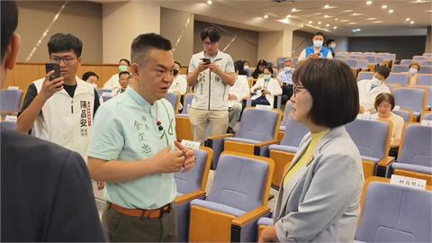 不分區立委vs.現任市長　林月琴戰余文忠社福交鋒