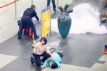 北捷頂溪站傳火警　15歲少年縱火燒垃圾桶直呼「好玩」