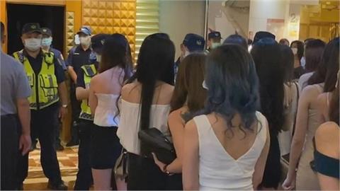 酒店女揭暗黑男客手機共同點「10個有9個都是」　網嘆：好爸爸、好老公