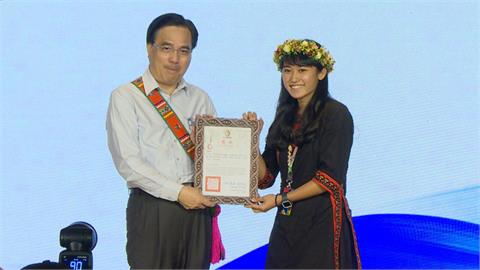 原民會公開表揚優秀學生　阿美族檢察官學長現身鼓勵