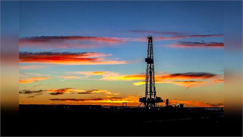 供應過剩預期抵消地緣政治風險　油價持穩