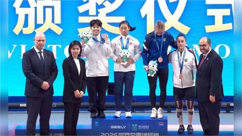 亞運21歲銅牌女將陳冠伶再傳捷報！舉重世錦賽57公斤級賽事勇奪2銀1銅