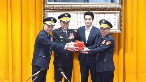 張榮興接任北市警察局長　曾派員警跟監藍委國民黨盼拒用？