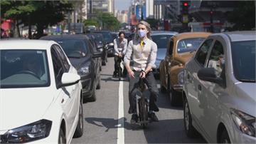 電影哈利波特給靈感 聖保羅街頭出現掃把飛輪車