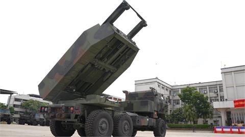 直擊陸軍「新戰神」海馬士震撼登場！跨海「精準獵殺」展現拒敵於境外的強大戰力