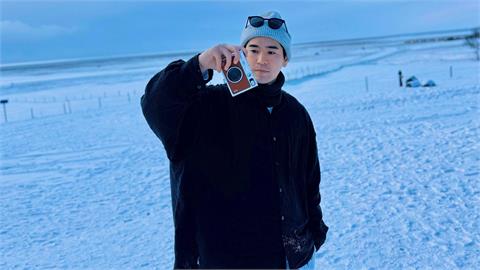 涂善存30而立無預警「宣布新身分」！認擁「10年女伴」捏出定情作