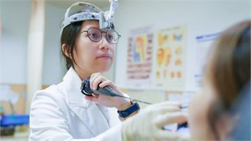 急性鼻竇炎引發眼睛腫！？鼻塞、分泌物靠「這招」解除病灶！