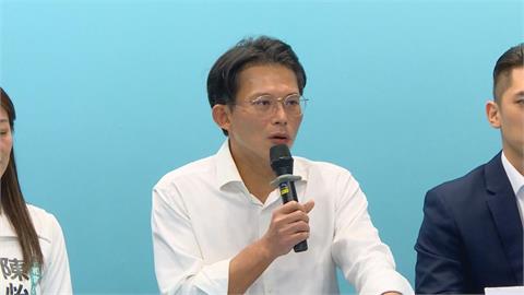 黃國昌挺李貞秀中國籍爭議　竟扯劉世芳質詢照稿念網怒炸