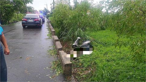 快新聞／海葵颱風傳首例死亡！　台東50多歲男「連人帶車掉落路外坡崁」