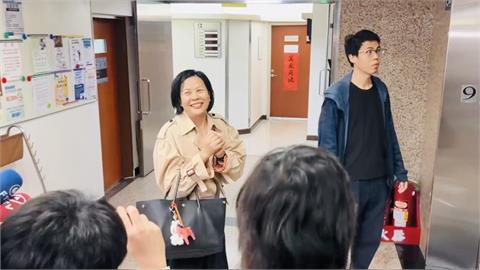 快新聞／麻煩大了！失言後傳拒請辭還嗆中評會　李貞秀被問「遭拔立委」反應曝