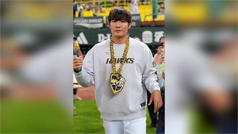 中職(影)／台鋼雄鷹又傳壞消息！「鷹王」王維中例行賽報銷