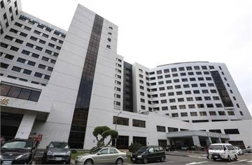 「年終6個月+普發2萬」薪情好   振興醫院院長證實：還加薪5%