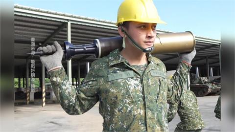 戰車營二兵「馬傑森」報到！　手榴彈丟過50公尺　下部隊遇軍演