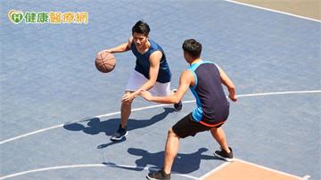 孩子夏天玩水也會中暑! 醫籲「這些防護裝備」不可少